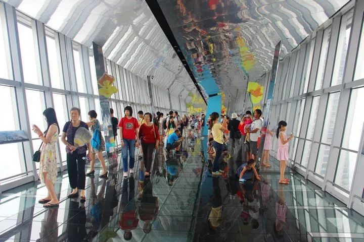 来魔都怎么能不来外滩看看,来魔都旅游