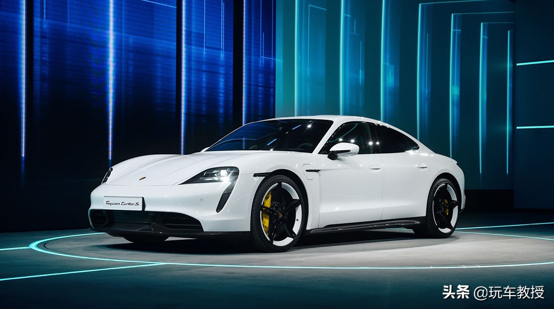 taycan保时捷让超跑进入电动时代,保时捷电动taycan4s报价