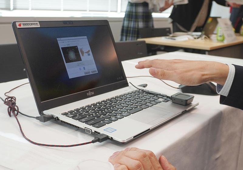 联想自带操作系统是正版还是盗版,电脑系统盗版可以装回正版吗