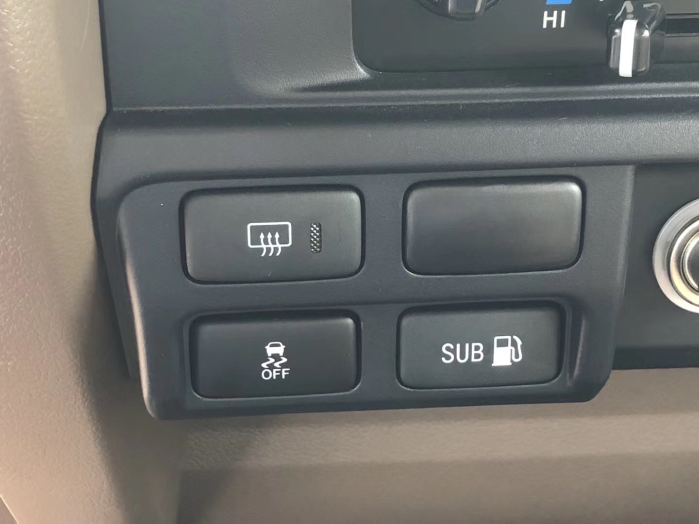 丰田lc78一般多少钱,丰田lc76保值率高吗