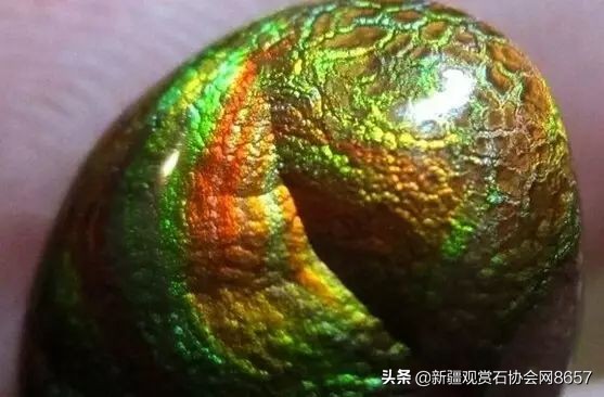 七彩樱花玛瑙,像极光一样好看的钻石