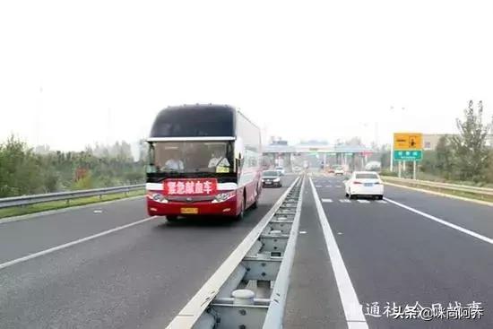 给你70万,拿一百万没有手机你愿意吗