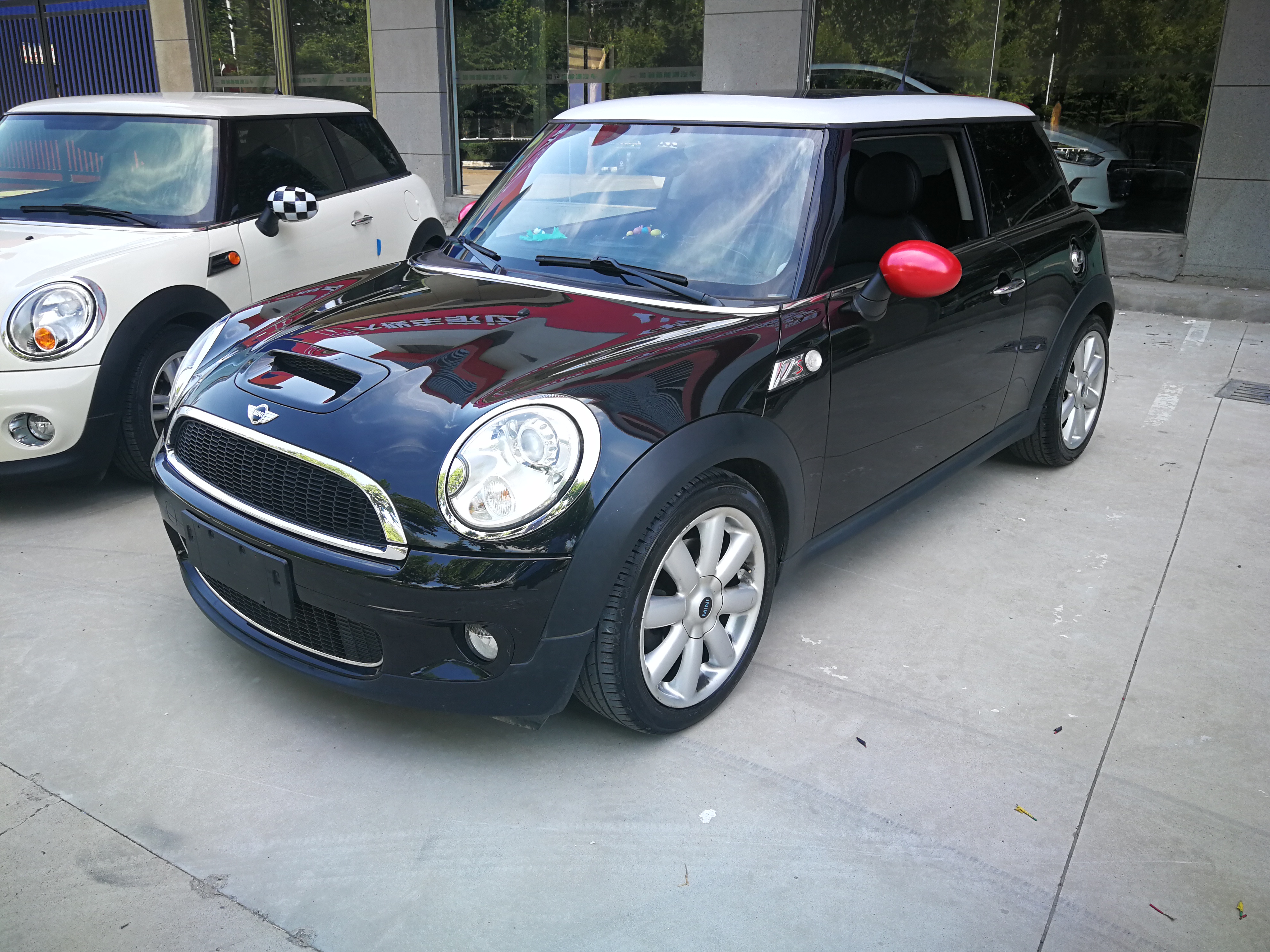 浜屾墜10涓囦互涓嬬殑mini,10涓囩殑浜屾墜mini