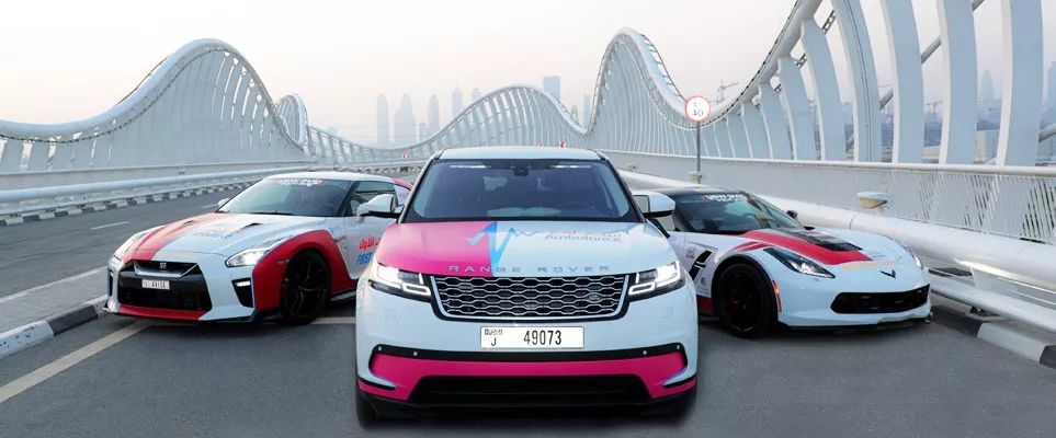 迪拜街头捡到一辆豪车,迪拜豪车坟场里的废弃豪车