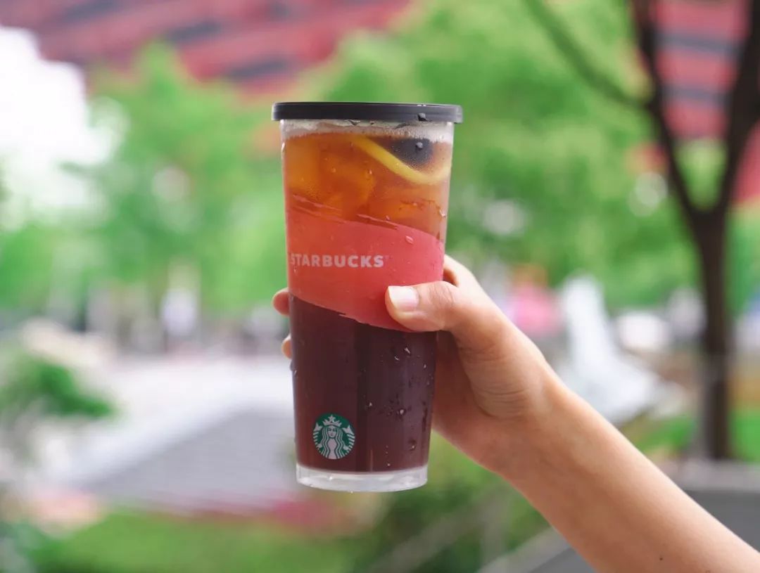星巴克回归饮品被吐槽,星巴克推出八种饮品吐槽