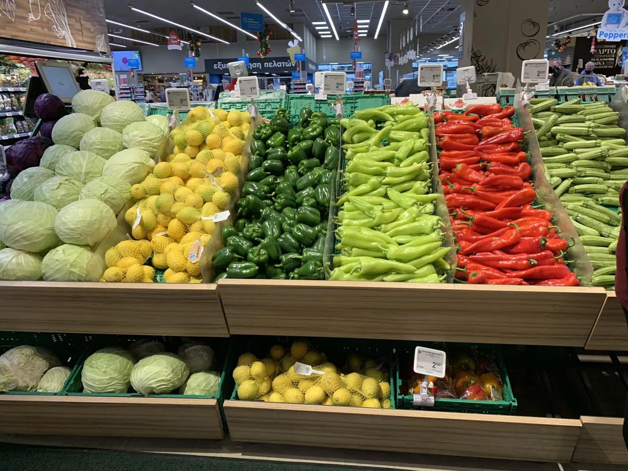 生活在捷克的感受,希腊生活的真实感受视频