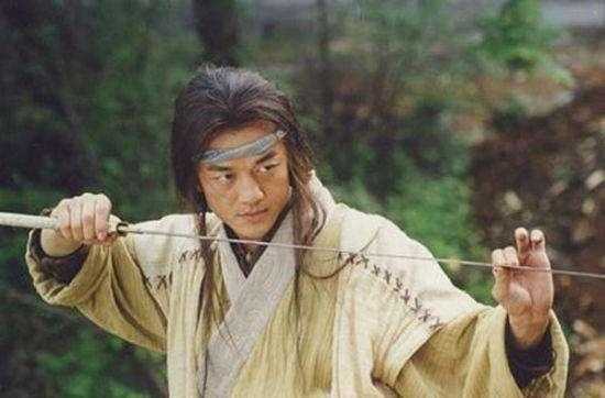 权力的游戏S8E5∣孤独的龙妈和固执的琼恩，都逃不开宿命的安排