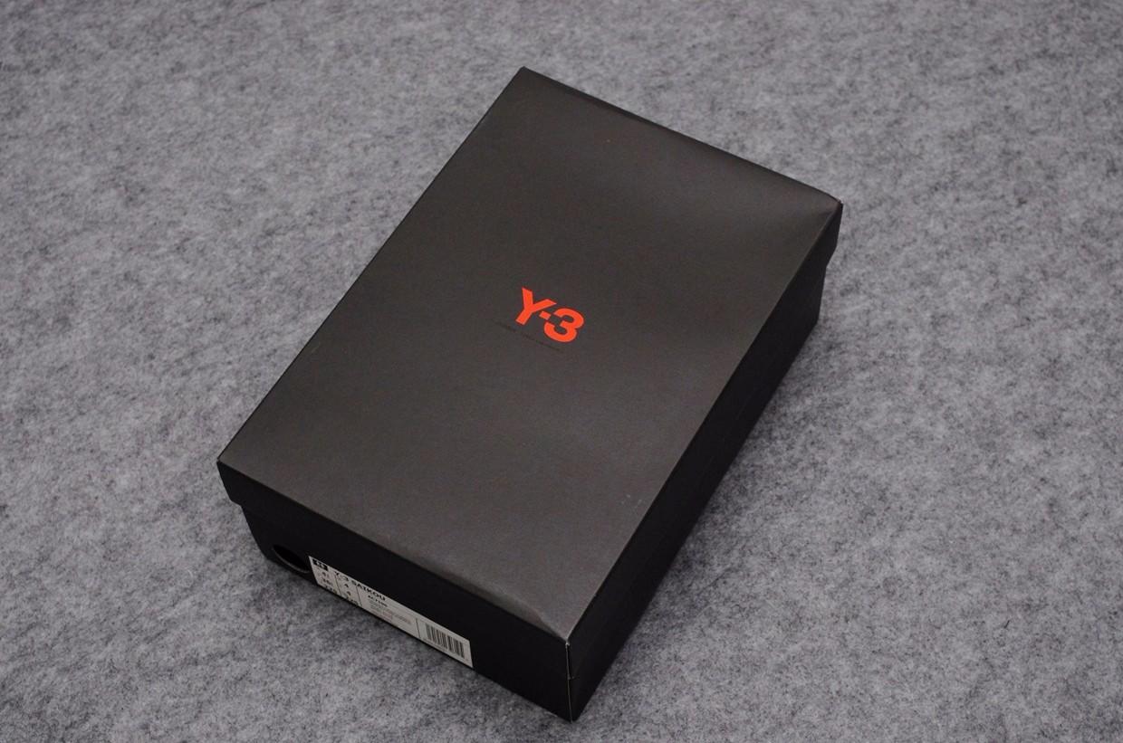 闃胯开杈炬柉a3boost娴嬭瘎,闃胯开ultraboost