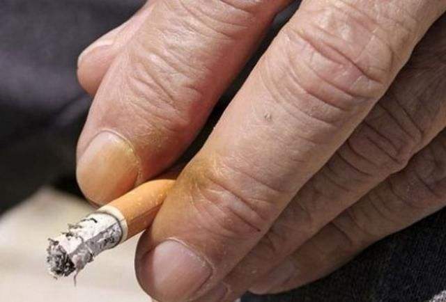 吸烟加过滤烟嘴会好些吗,加过滤嘴抽烟能减少危害吗