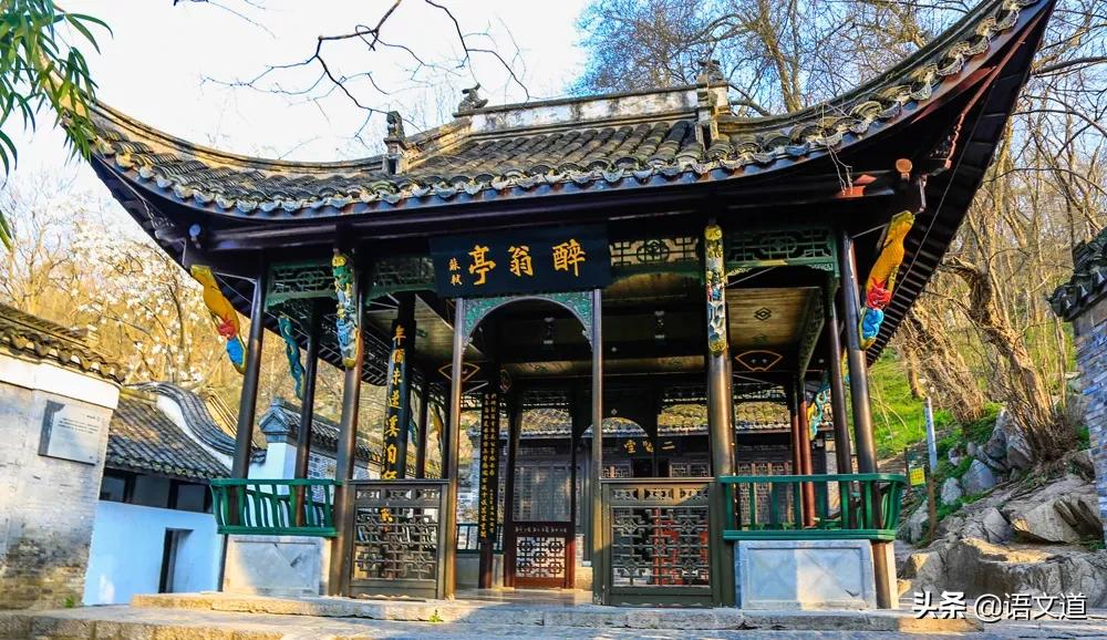 亭台楼阁轩榭廊舫是园林的什么,亭台楼阁轩榭廊舫的区别是什么