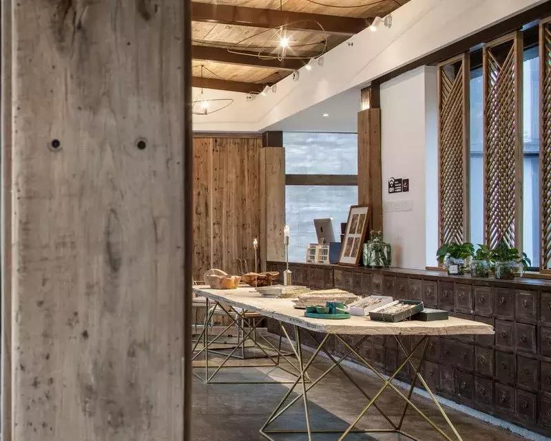 8分钟直抵江南唯一滑雪场,还有温泉,来这家高山云雪民宿充电打卡