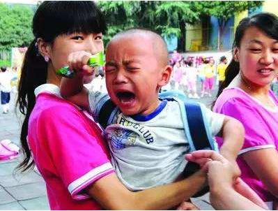 给孩子讲道理没用短片,给娃讲道理都没用的三个方法