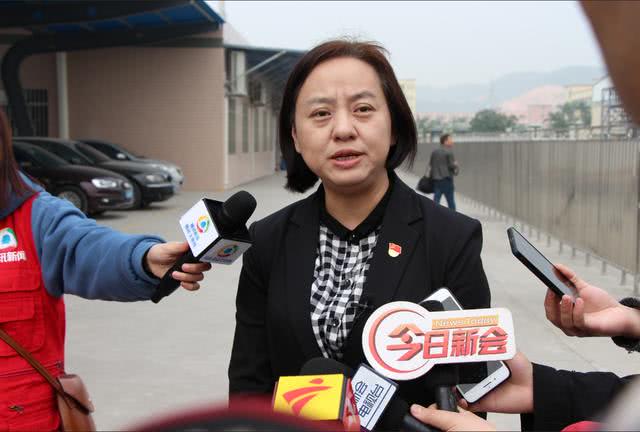 展科技创新“智”造国内20家媒体齐聚新会开展媒体采风活动