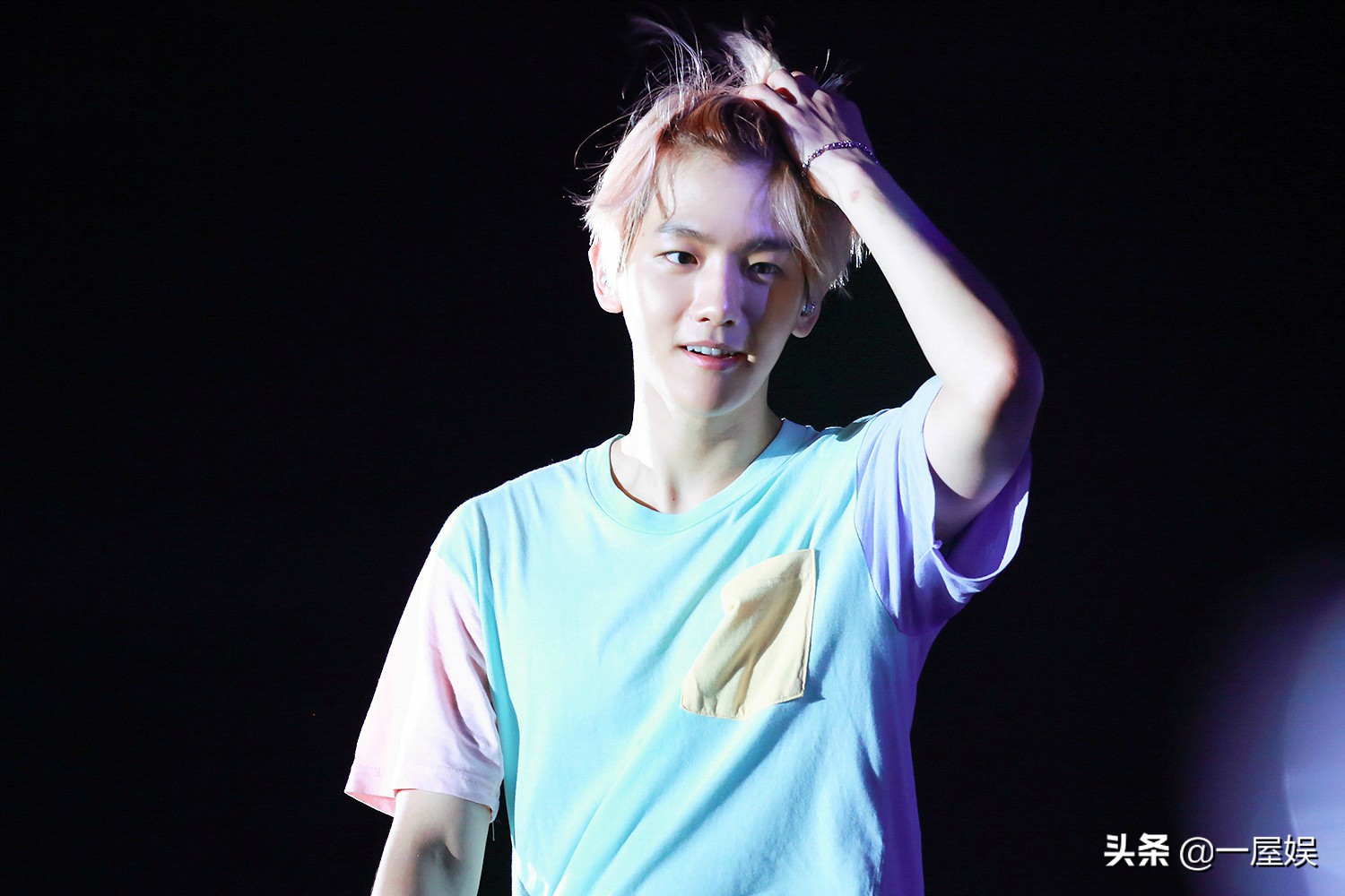 边伯贤怼粉丝日常,边伯贤怼粉丝完整版