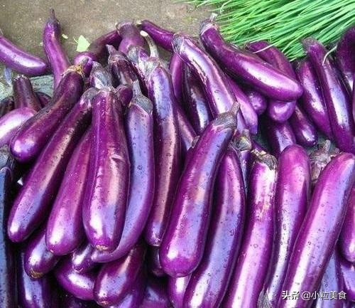 如何判断青茄子是不是激素茄子 (有机茄子和普通茄子的区别)