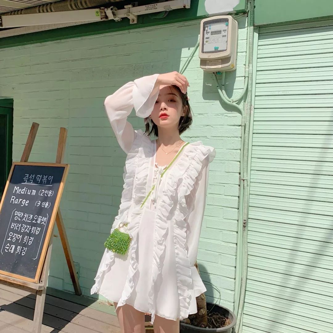 泫雅牛油果绿两件套,泫雅牛油果绿穿搭