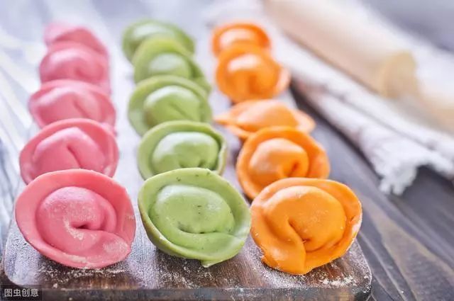 10个月宝宝吃辅食不专心怎么办,10个月宝宝吃辅食少怎么办