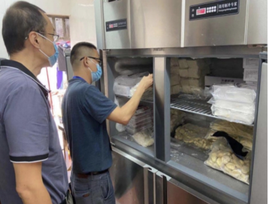 华莱士炸鸡爆出食品安全问题,华莱士炸鸡出现安全问题