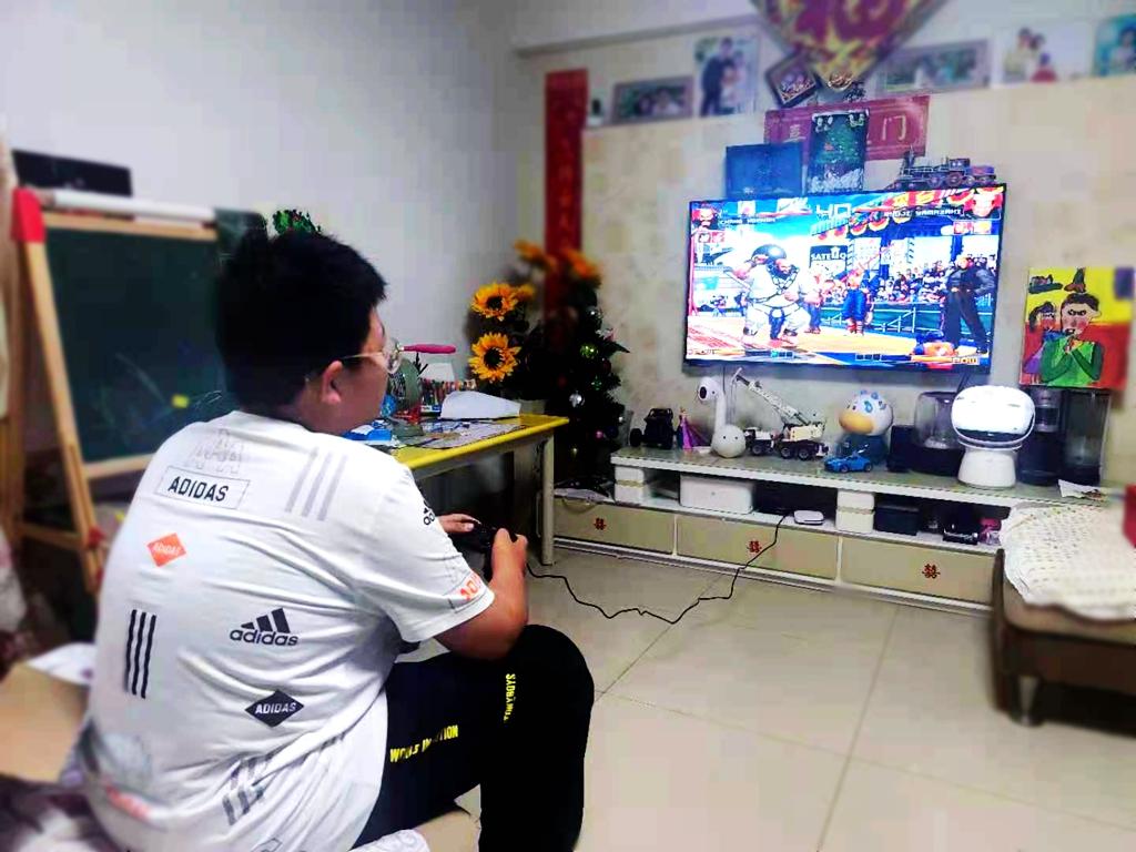 北通蝙蝠4手柄是什么手柄,北通蝙蝠4游戏手柄玩地平线