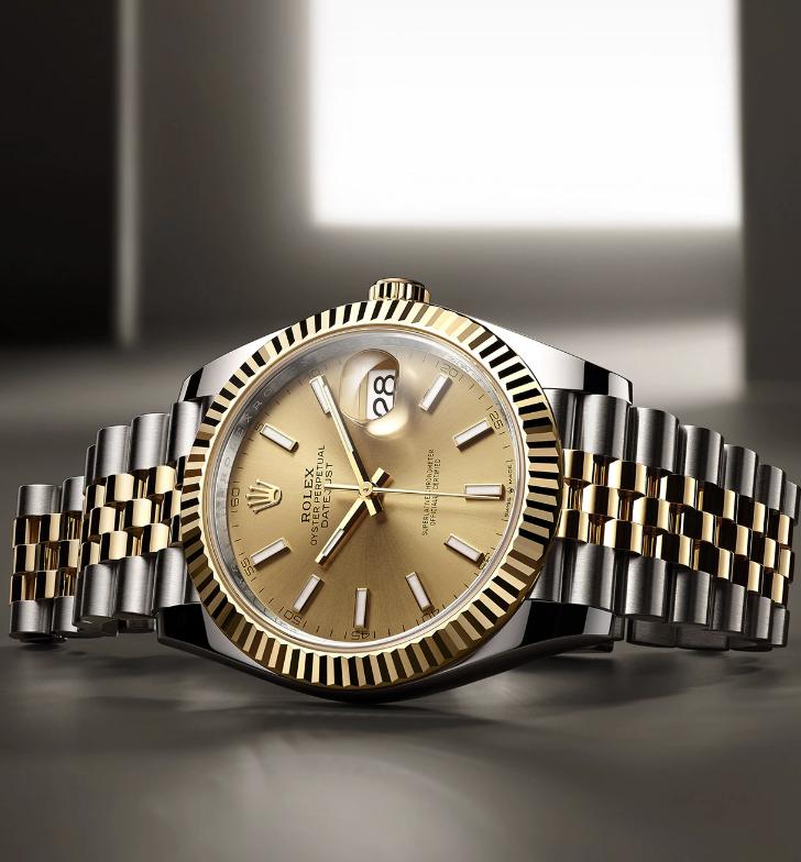 华为手表表壳划伤怎么办,颂拓手表表壳划痕修复