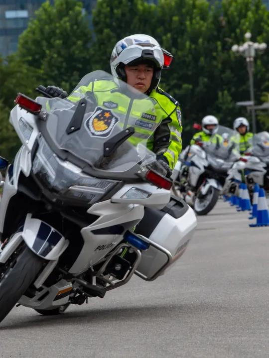 超帅登场！新一批铁骑亮相啦！