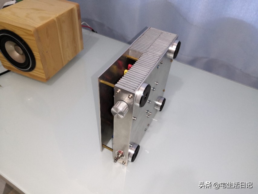 diy木制功放机箱,电脑外壳自制功放机箱