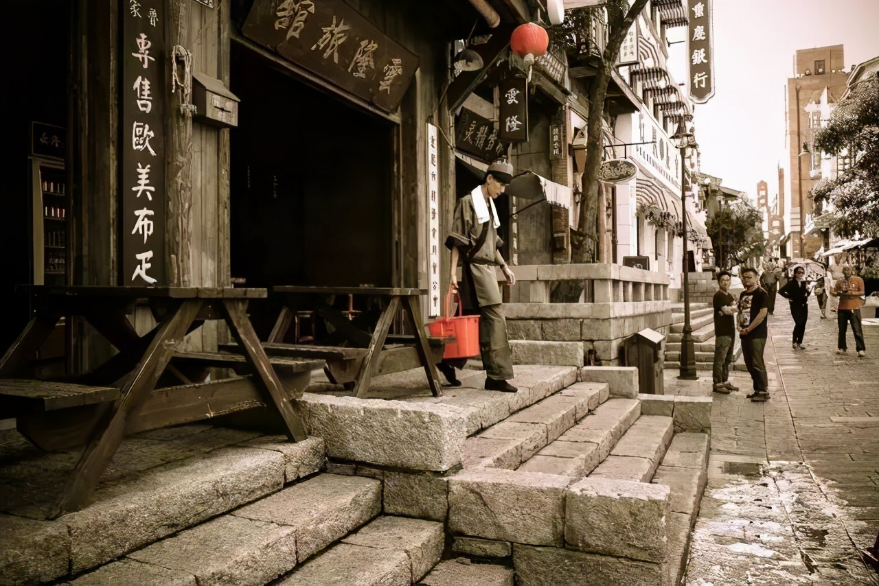 IP加持，小镇腾飞