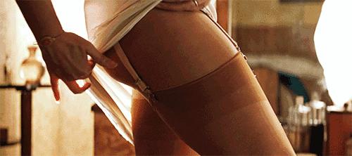 她是全球公认的最性感女神：“裸露”却不情色的人间*物尤**