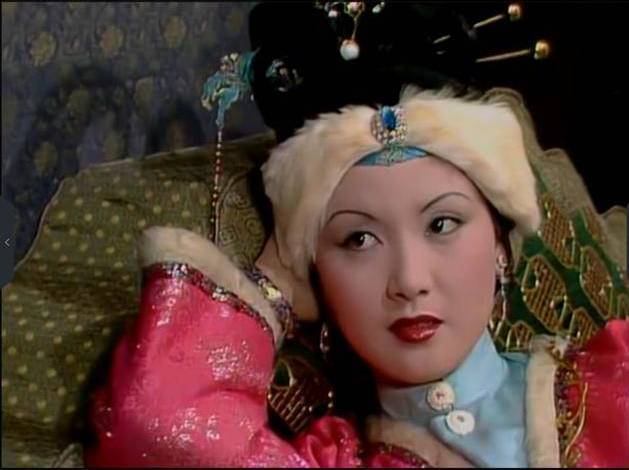 贾琏害王熙凤得了血崩,王熙凤血山崩是怎么来的