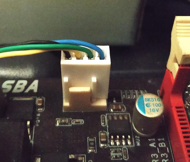 电脑主机上面的风扇怎么装,电脑主机风扇怎么装最好