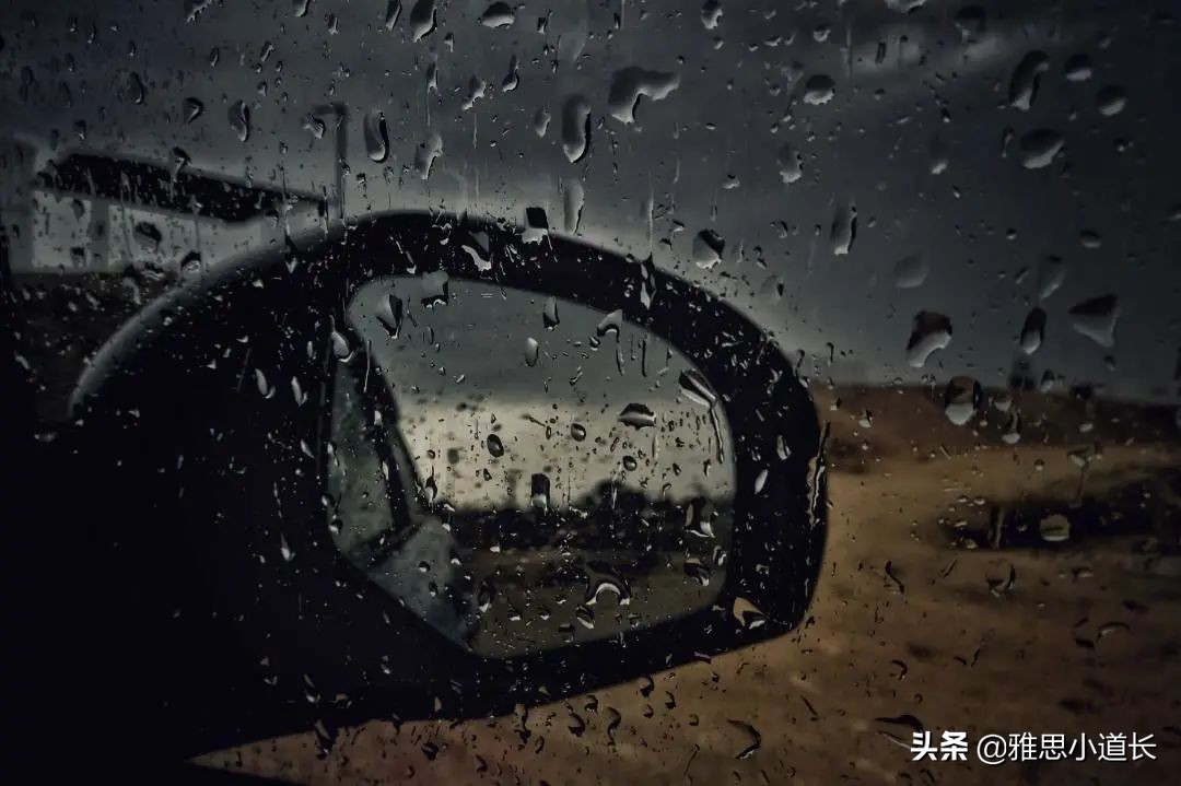 抵御大雨用英语怎么说,突降大雨用英语怎么说