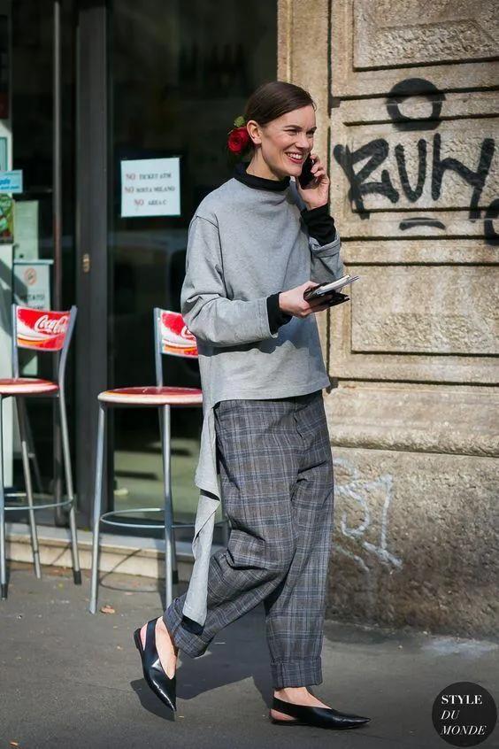 懂得时尚的女人才是完美的女人,有态度有城府的女人