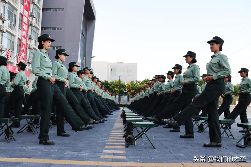 新学期家长看过来,新生宝宝照满月照