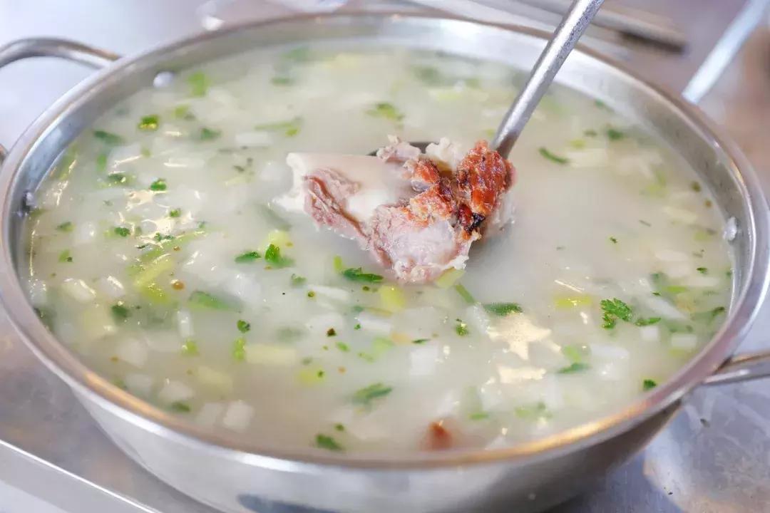 济南比较正宗的烤全羊,吃遍济南烤全羊