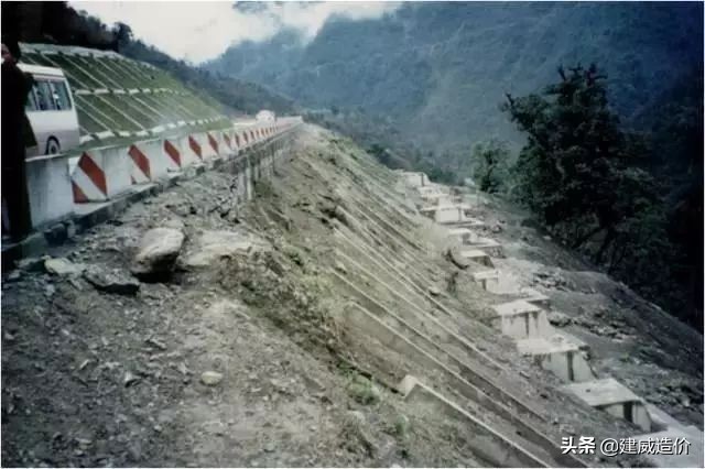 高速公路边坡支护技巧,土质高边坡支护方式建议