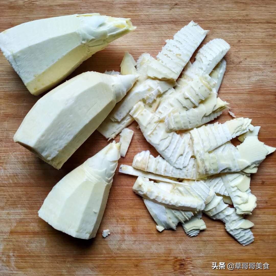 下饭菜香脆笋咸菜做法,家常爽口笋丝