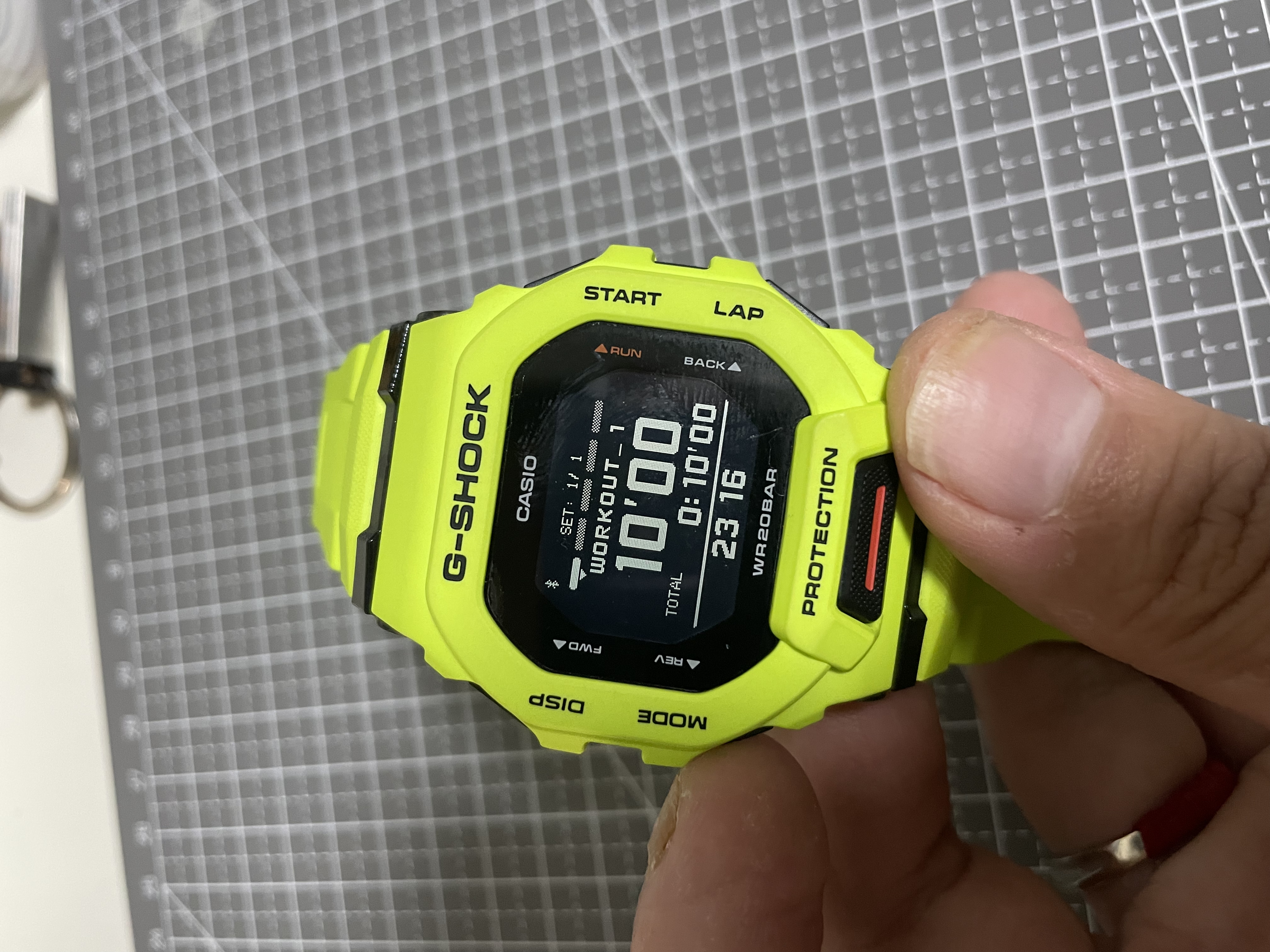 卡西欧智能手表gbd-200,卡西欧gbd-200sm-1a5续航