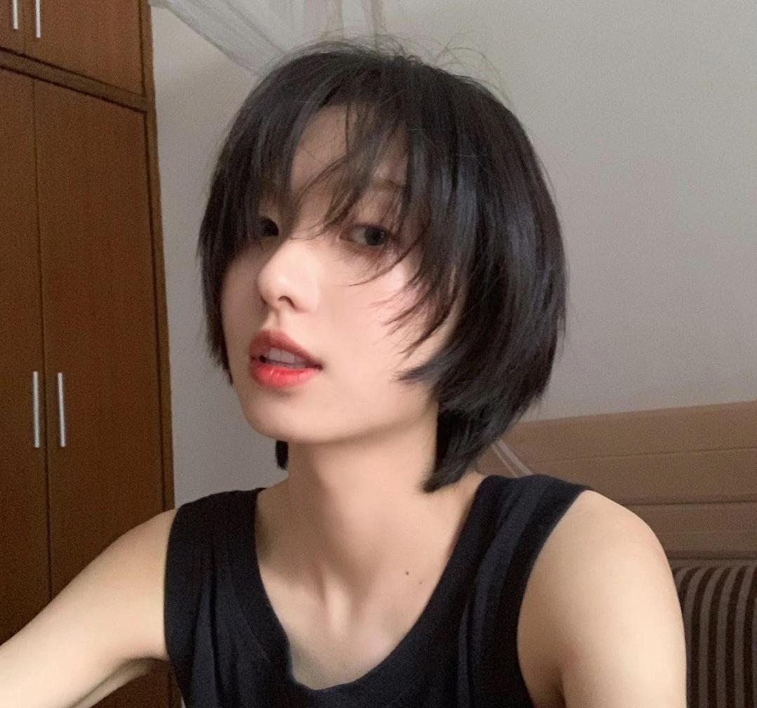 适合中短发不显老的烫发,中短发不显老洋气烫发