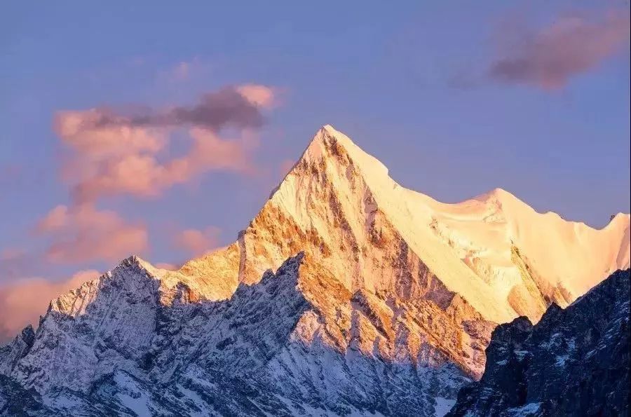 稻城亚丁白云,稻城亚丁风景没有想象中的那么美