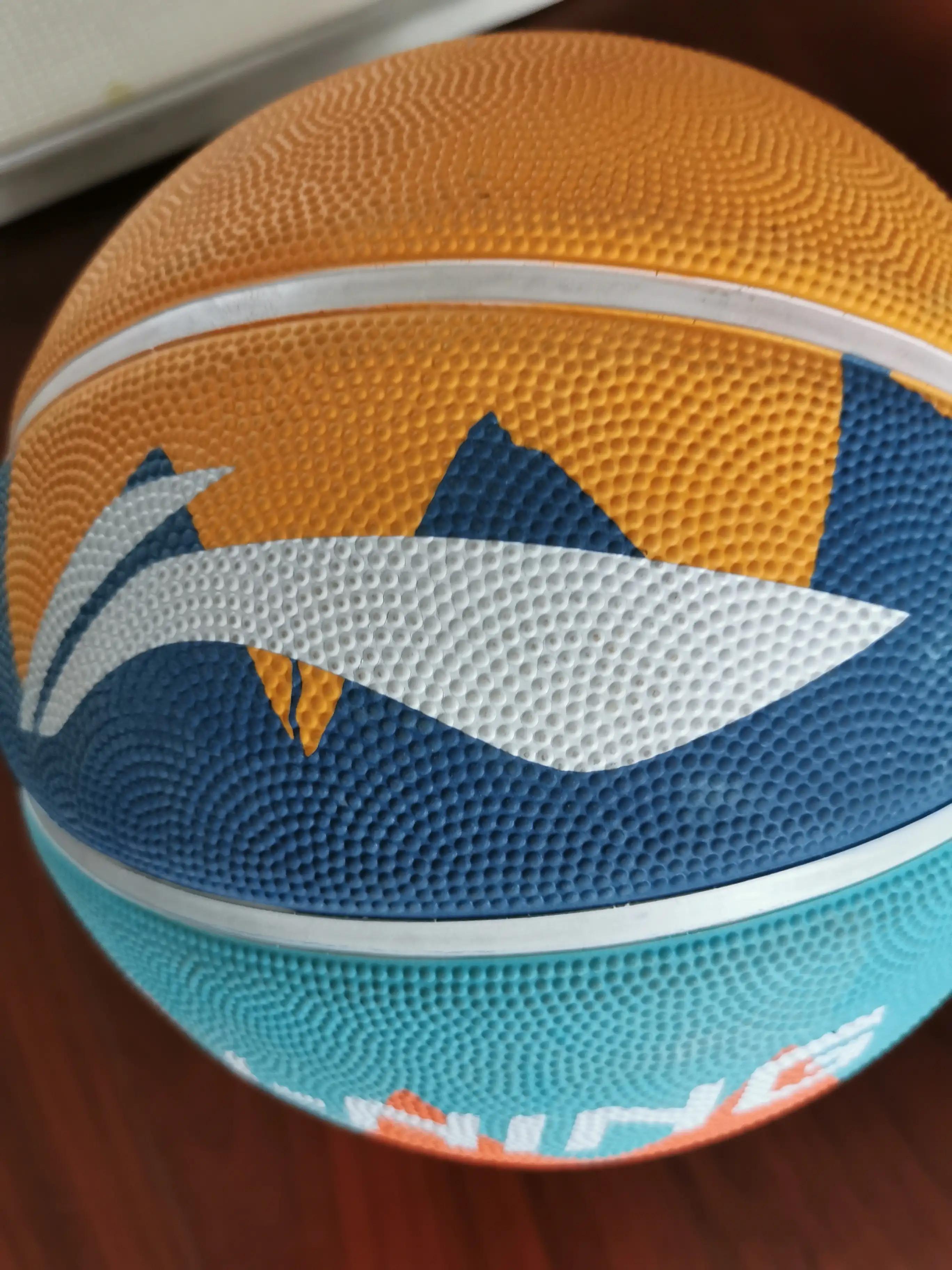 幼儿园里老师让我们拍球,怎样教幼儿园小孩练习拍球