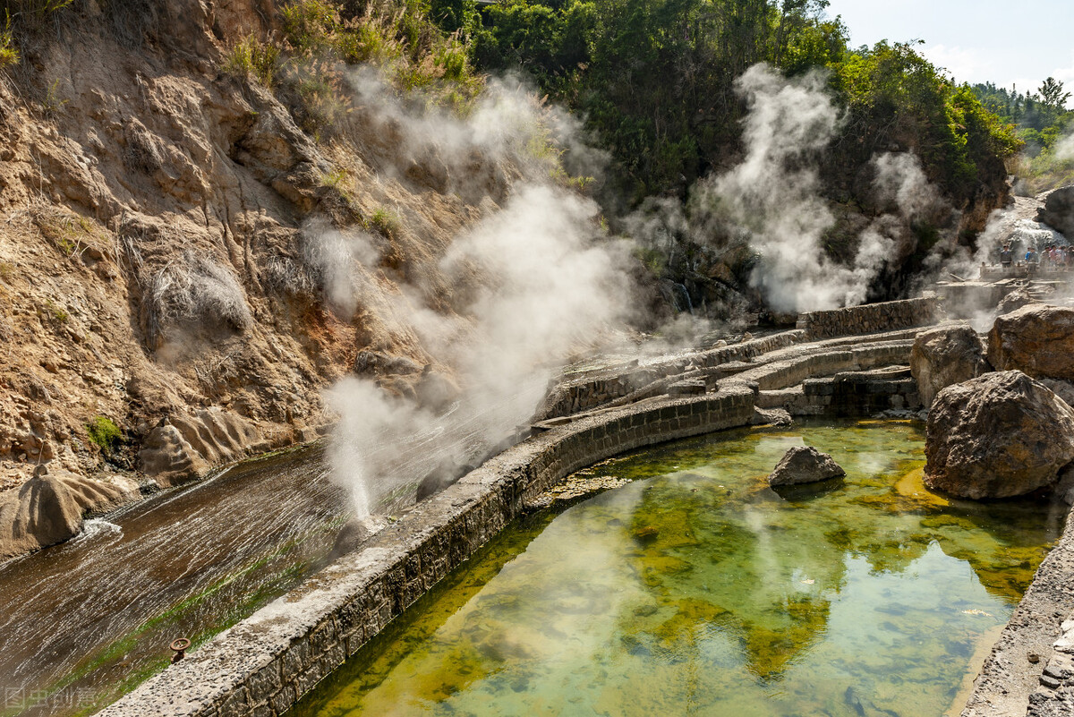 小雪节气泡温泉,冬天温泉推荐