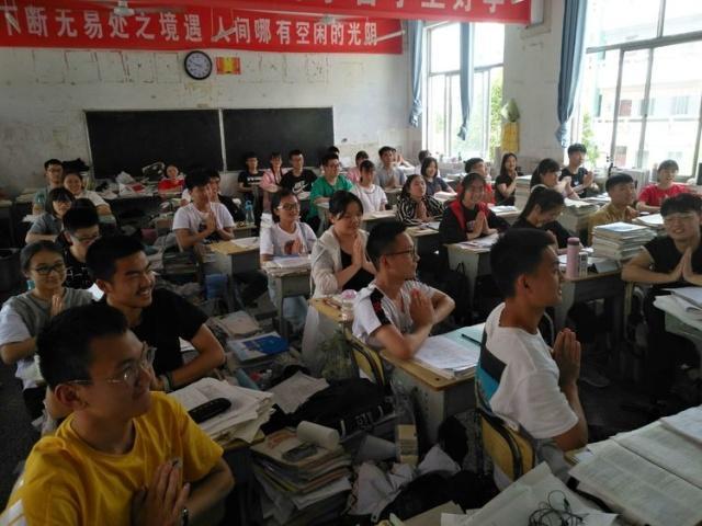 临颍知心姐姐视频,临颍县知心姐姐