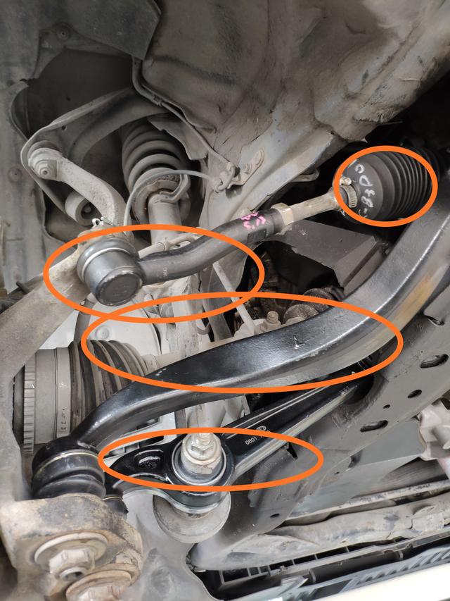 马6换完后减震还是咯噔响,马6上摆臂减震器怎么拆