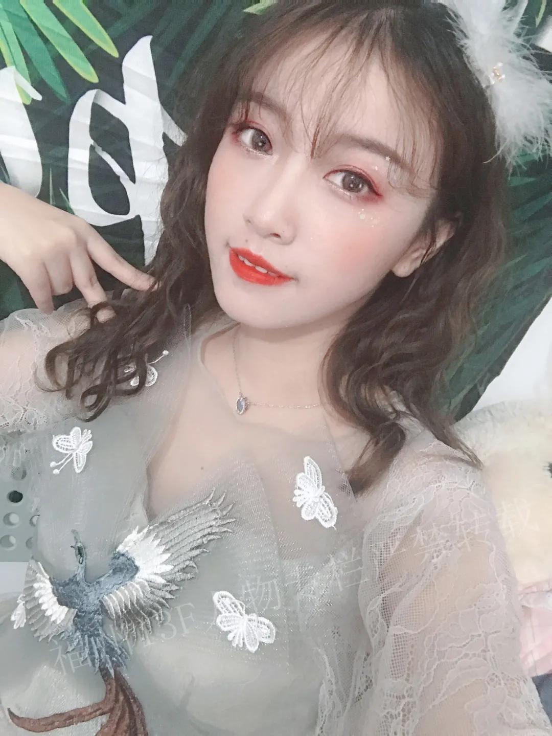 「福州13F」人物专栏｜94年甜美可爱的在编老师