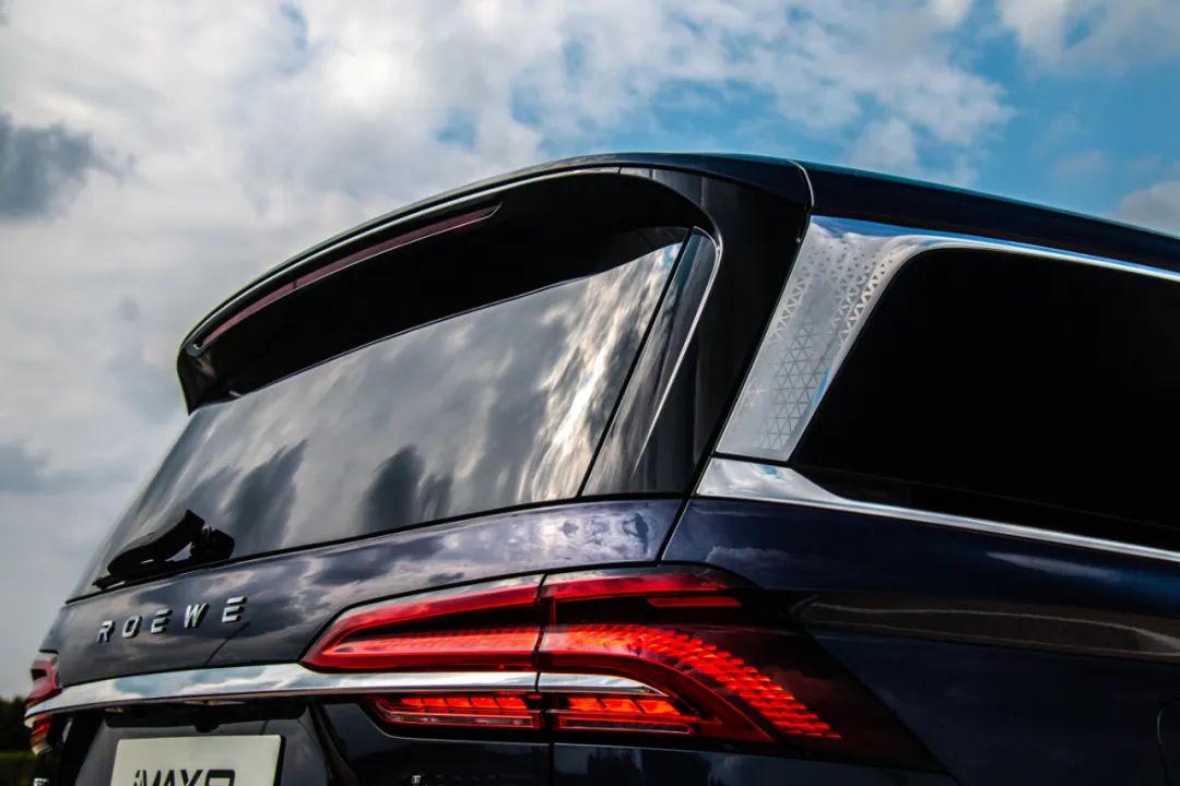 「试驾」荣威iMAX8，国产MPV的春天要来了？