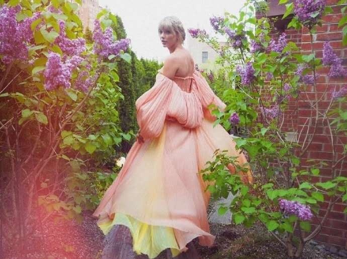 霉霉taylorswift新专辑销量,霉霉taylorswift2010年巡演