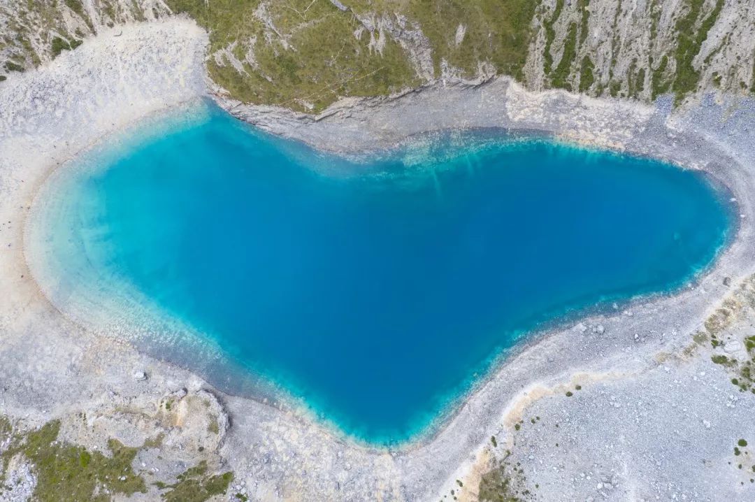 这个9月，老子不上班！一定要请假去稻城亚丁