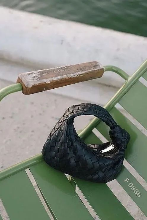 种草|值得入手的万元大牌包包推荐