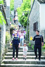 月薪三万撑不起一个孩子的暑假,月薪八万撑不起孩子寒暑假