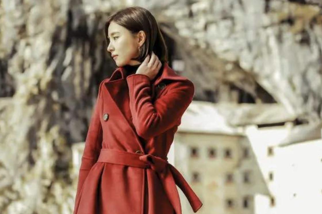 暂坐小说作者贾平凹内容简介,暂坐男主